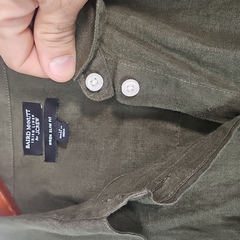 Baird Mcnutt 100% Linen Olive Green Button-Up Shirt. - Picture 3 of 7
